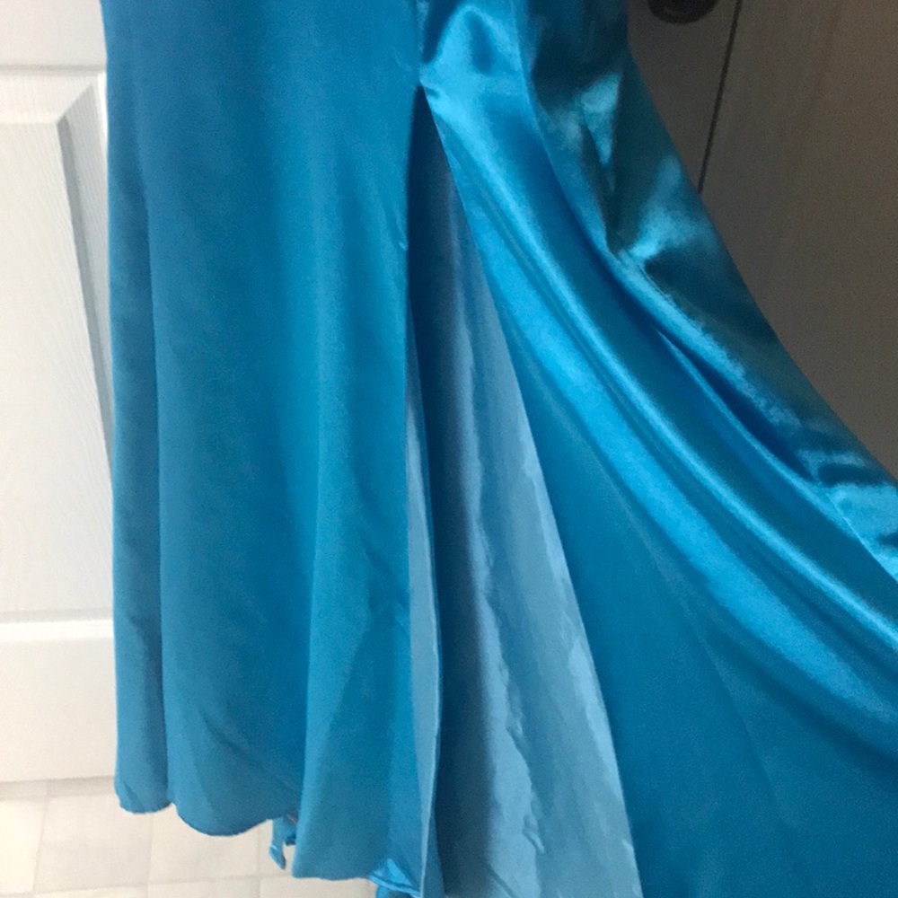 Formal/Prom Dress - Picture 8 of 8